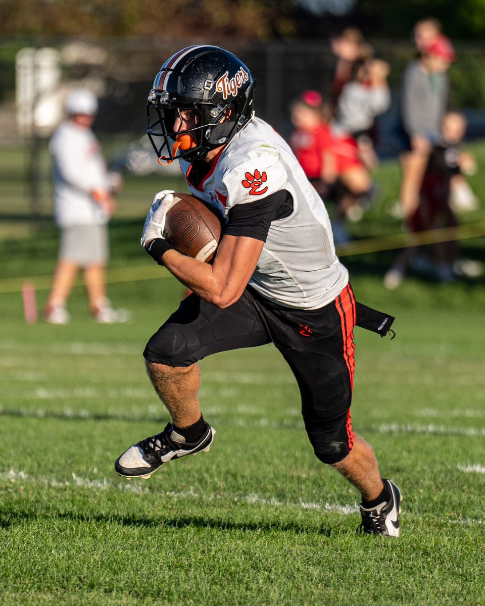 🚨NEWS🚨 3-star 2025 Edwardsville DB Clayton Lakatos will visit Illinois on Saturday, October 19th for the #Illini game against Michigan.