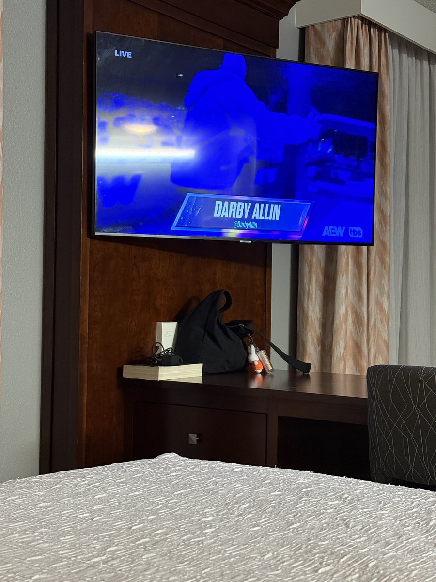 ThatJoeB's tweet image. Even in #HuracanMilton can’t stop me from watching @AEW #AEWDynamite #aew @TonyKhan