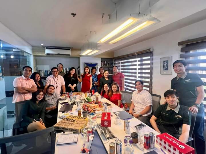 workhavenph's tweet photo. Need a space for client or team meetings? Our meeting rooms are ready for you. Book now and take your meetings to the next level! 😎🥰

#workhavenph #safespace #coworkingspace #meetingroom #officespace #virtualoffice #sharedoffice #Ortigas #whereworkandinspirationintersect https://t.co/6rlIB0SNic