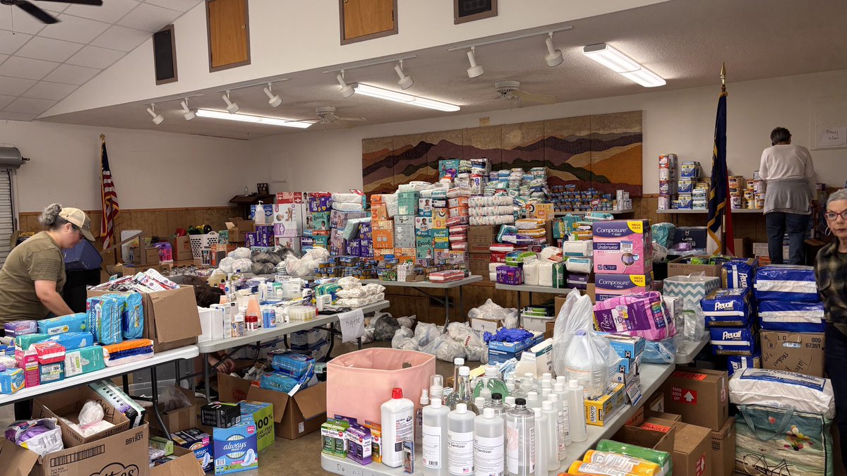 JMichaelBrewer's tweet photo. Here are a few more pictures from yesterday’s run to Maggie Valley. The very full trailer and pickup truck of donated supplies were divided up between the Maggie Valley relief center at City Hall and a nearby church that is helping folks up in the mountains surrounding Maggie. https://t.co/IWi7bUO9V1
