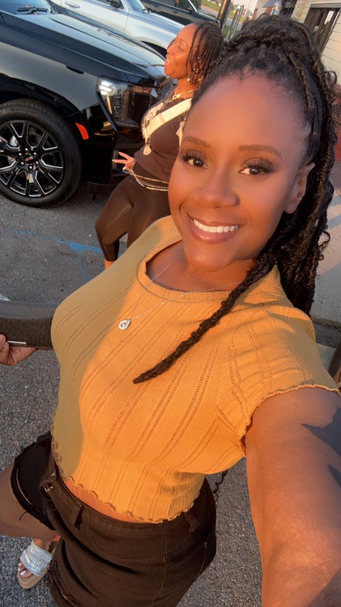 kakeia's tweet photo. Great friends, food, vibes!❤️ https://t.co/FGbH7jFtRH