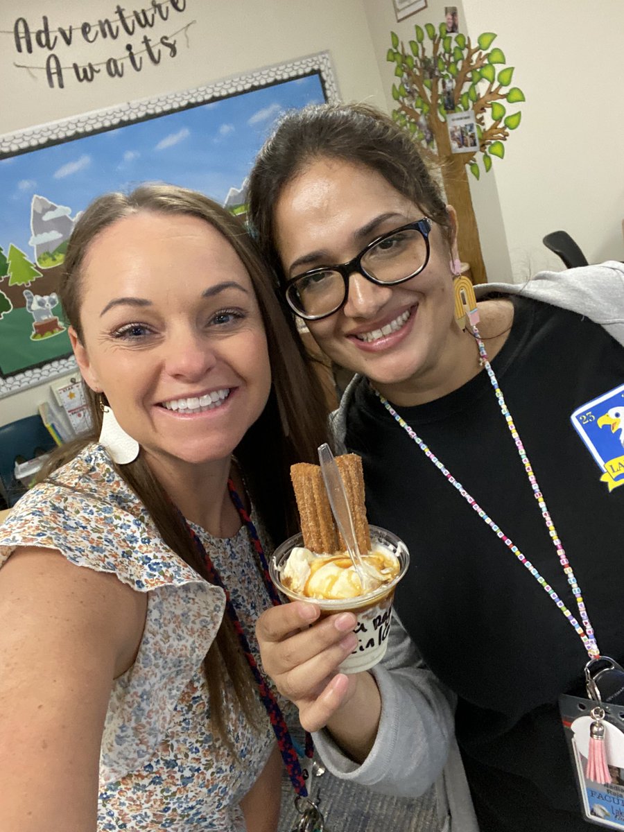 Our admin team delivered the staff some yummy churros from <a href="/TheSnowyChurro/">The Snowy Churro</a> today!! A perfect treat for our Tuesday!! <a href="/hebisd/">HEB ISD</a>