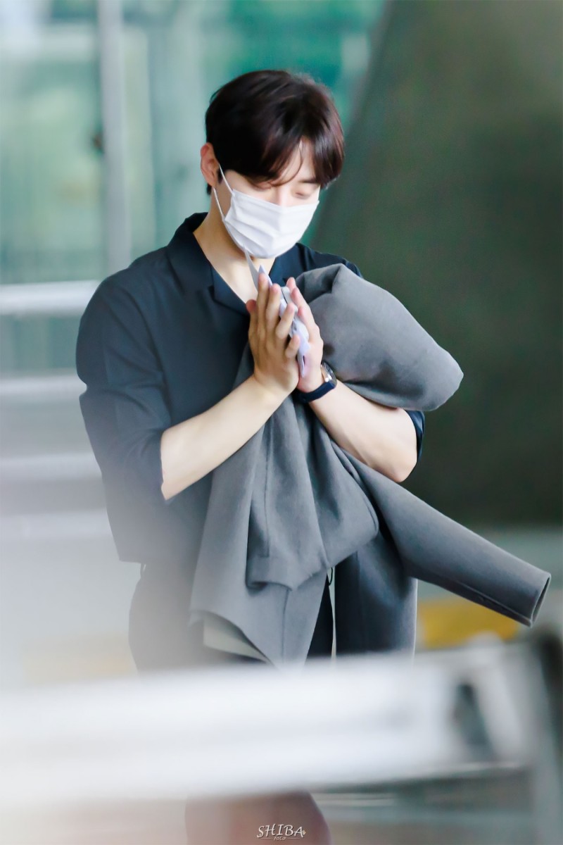 izshine125's tweet photo. 모아보는 #공손잊 🙏 1️⃣
공손하게 인사하는 공쥬 💛

#이준호 #LEEJUNHO https://t.co/VlSBgKrh1Q