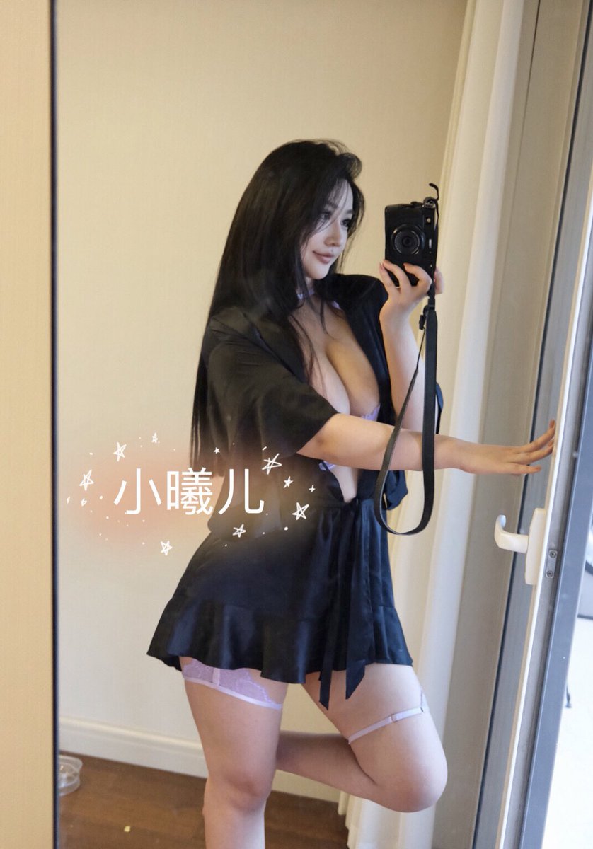 自己给自己拍照📸     不麻烦别人 哈哈