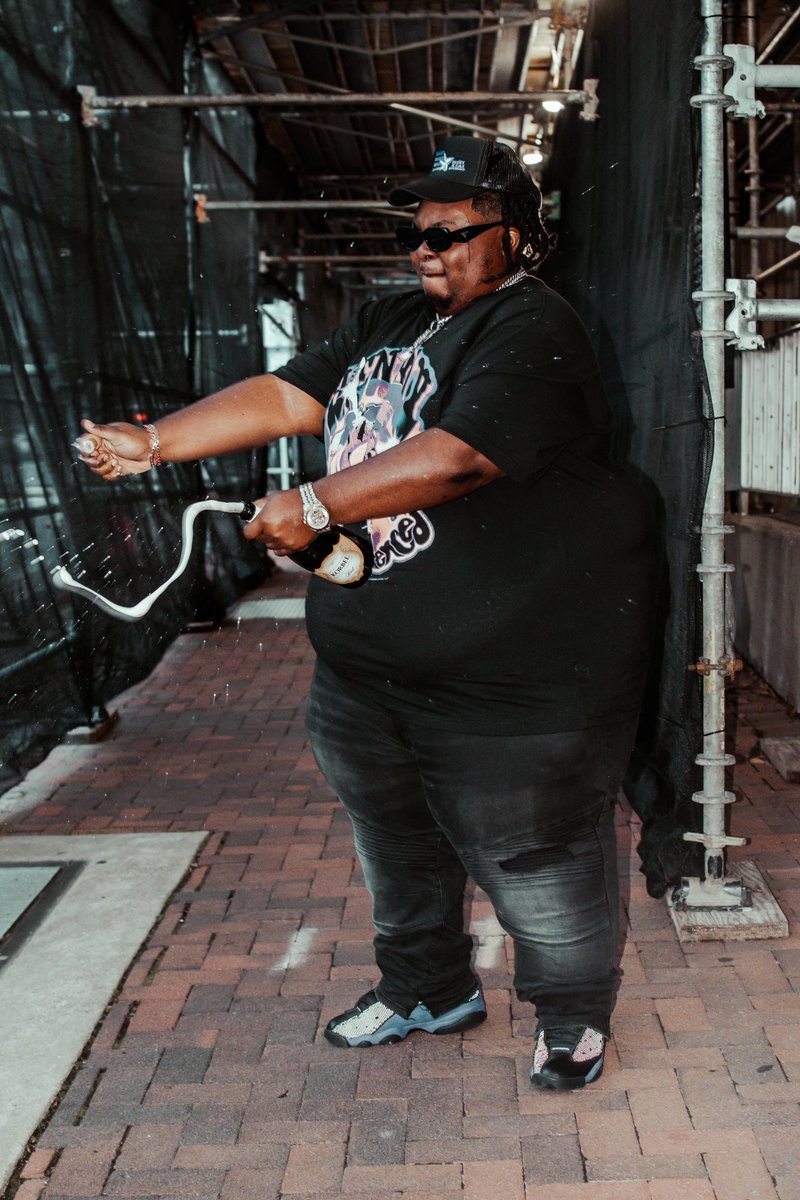 LaddsLenz's tweet photo. @FtLBigJu_1 🍾🔥 https://t.co/d3neAIKFha