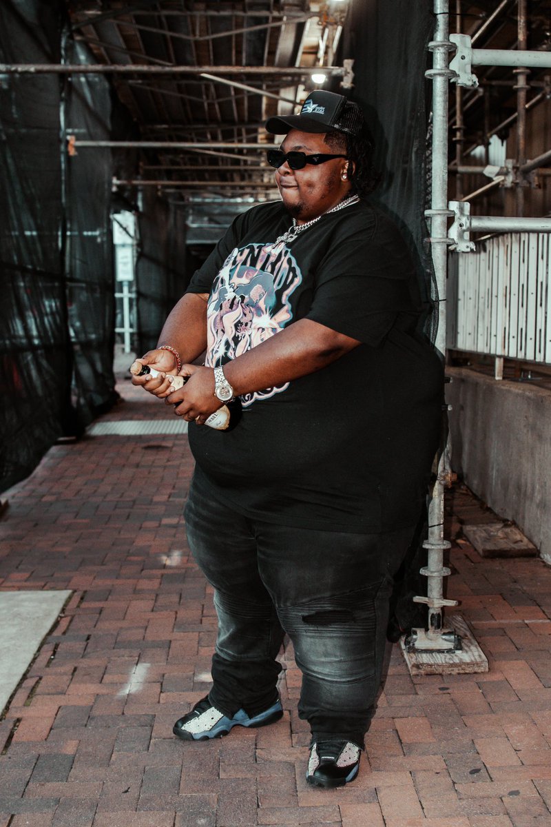 LaddsLenz's tweet photo. @FtLBigJu_1 🍾🔥 https://t.co/d3neAIKFha