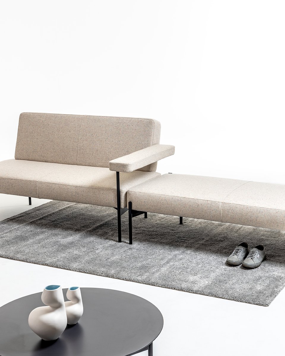 Borgo Contract Seating tweet media