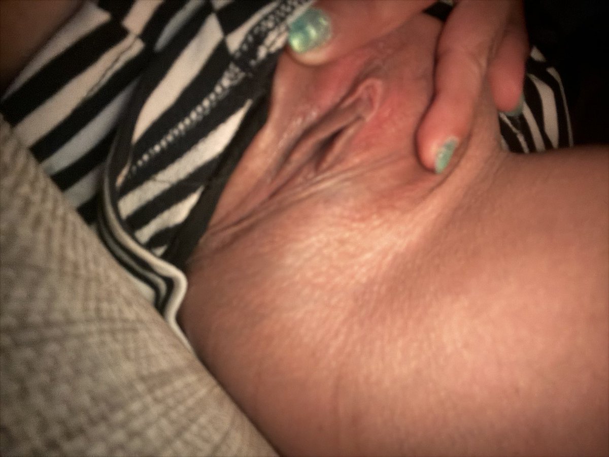 Couple J-J tweet media