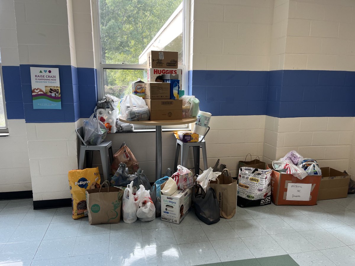 Thanks to all of our Bulldog Families who donated to support our Western neighbors. We loaded at least 4 times!