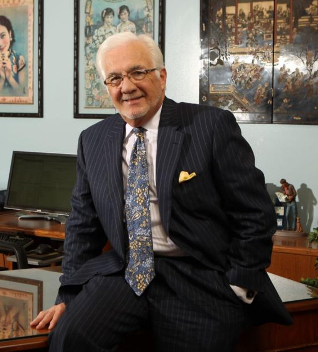 inFinnnerty's tweet photo. A good newspaper man, a dear friend, and an esteemed colleague, Warren Colville(@wcolville), the former President and Publisher of @TheBuffaloNews, died yesterday. I saw him a few months ago and we had a long visit. I will cherish the time we had working together, our friendship. https://t.co/i6jjyDTK6E
