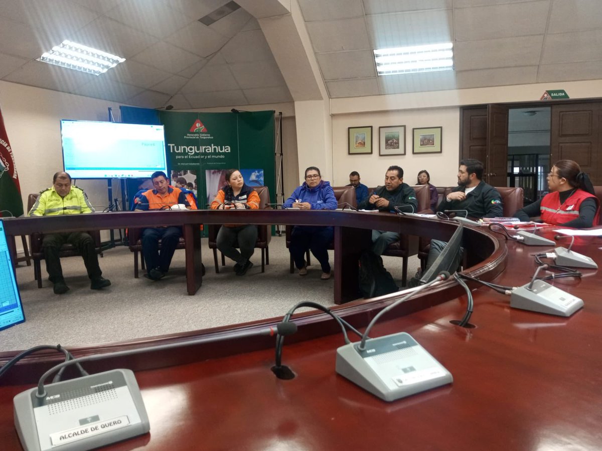 Riesgos_Ec's tweet photo. #Tungurahua 📍| En el cantón Ambato, participamos de la reunión de trabajo por la activación de planes operativos institucionales por el feriado nacional de 09 de octubre.

#UniendoEsfuerzos https://t.co/QAtrsWLlYU