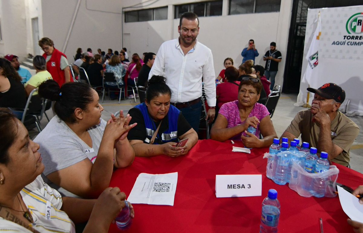 Continuamos con las #JornadasDeReflexión con nuestra militancia, donde escucharlas y escucharlos es valioso para el fortalecimiento de nuestro instituto político.

En  unidad, la participación de todas y de todos es importante ¡hagámoslo juntos! 

<a href="/Veronica_mtz/">Verónica  Martínez</a> 
<a href="/felipe_glz/">Felipe González</a>