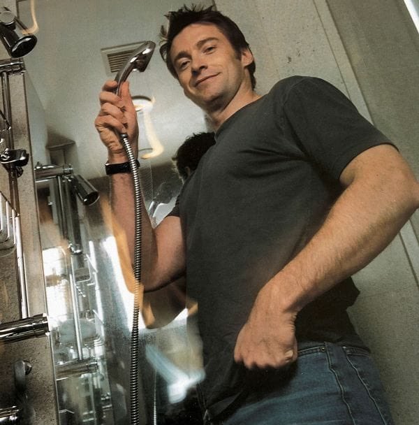 puddiang's tweet photo. @NaungAsmara looking for a boyfriend (for bxg) who wants and CAN portray this man to accompany me today... 😵‍💫 we can watch a movie and maybe have myself cuddled up in those armsbajshsowjqk *barks* (if you provide nsfw that would be very nice but it's optional) https://t.co/gHmhJH9q7d