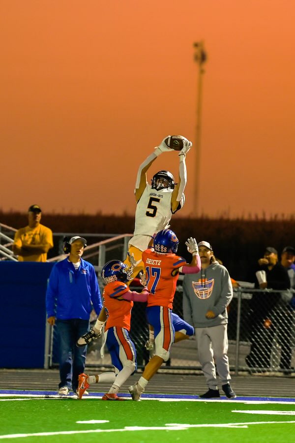 Too cool of picture not to share. Awesome photography Reese.