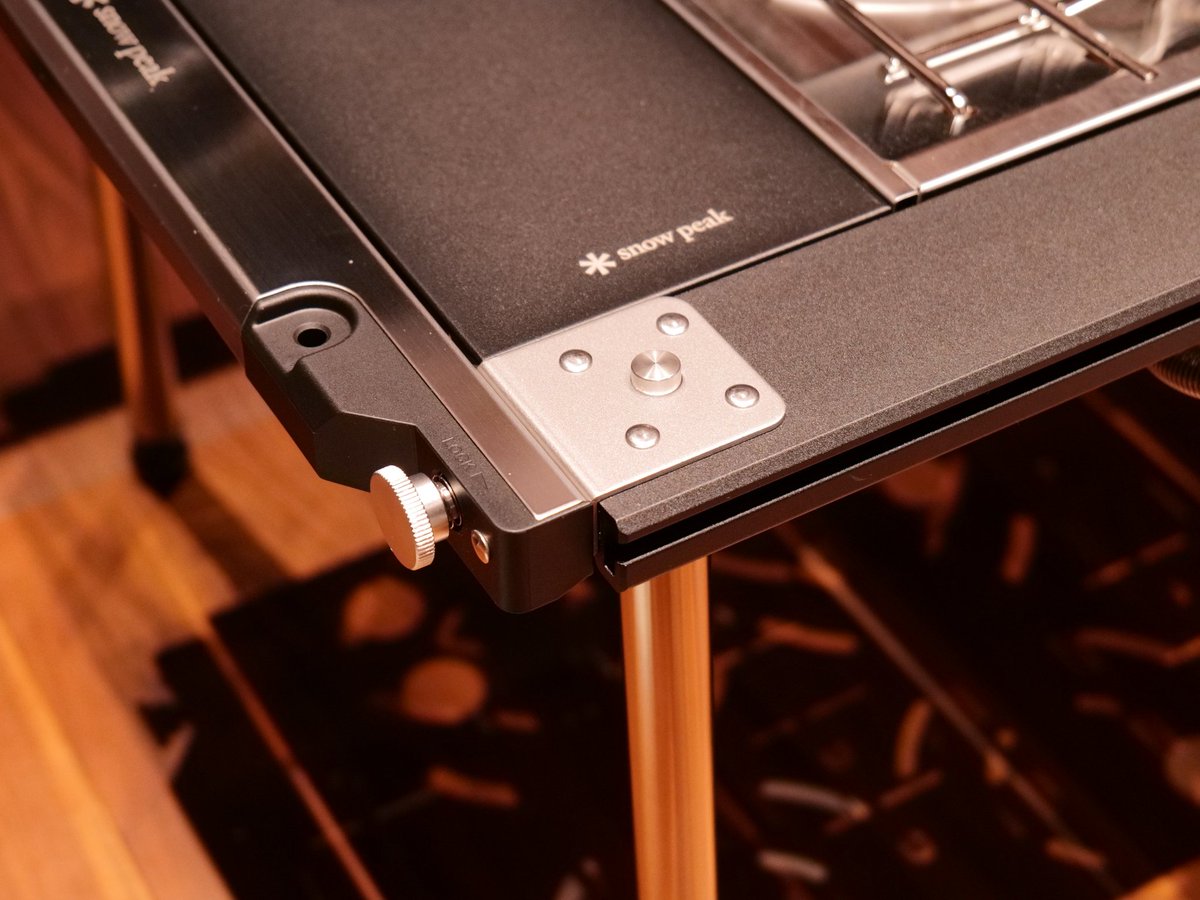 Laplace_Alden's tweet image. セパレートIGT。バチクソかっこいい。IGTユニットを組みたくてこのセパレートが販売されるまで待ちに待った甲斐があった。雪峰祭限定のブラックステンレストレーとの相性が抜群
#snowpeak #雪峰祭
