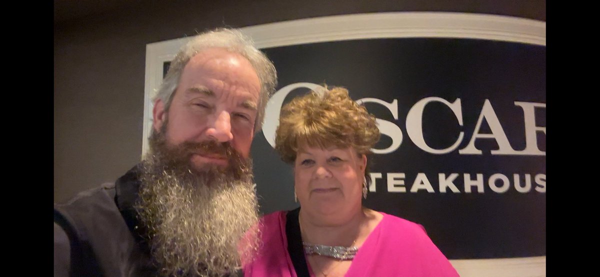 Enjoying Oscars <a href="/JonathanJossel/">Jonathan Jossel</a> <a href="/PlazaLasVegas/">Plaza Hotel Casino</a>