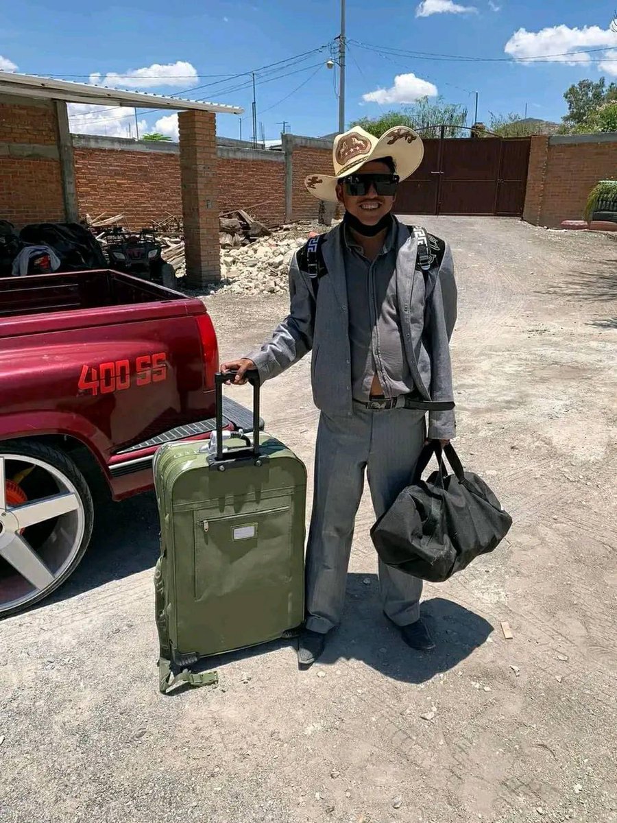 corridosybandas's tweet image. Ya me vi en Diciembre llegando al rancho 🇲🇽