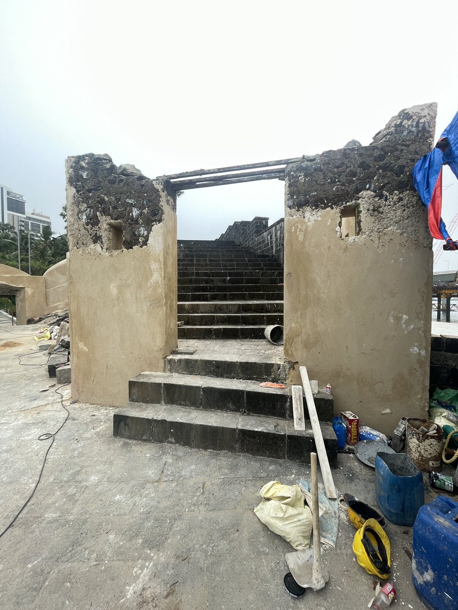 naresh fernandes tweet media