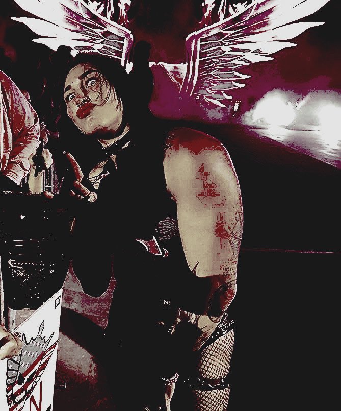 metallmami's tweet photo. 𓉸ྀི

         𓊆ྀི𝑹𝑯𝑬𝑨 𝑹𝑰𝑷𝑳𝑬𝒀𓊇ྀི

                still runs the 
           women’s division 

                 #𝟏 𝐌𝐀𝐌𝐈

                     ♡ + ↻

                 your  wife  
                  probably  
                 wants  me https://t.co/1ALcA1FA8a