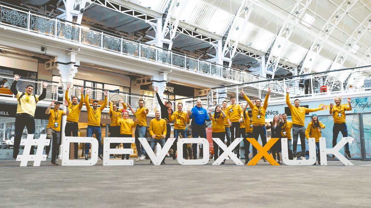 DevoxxUK tweet media