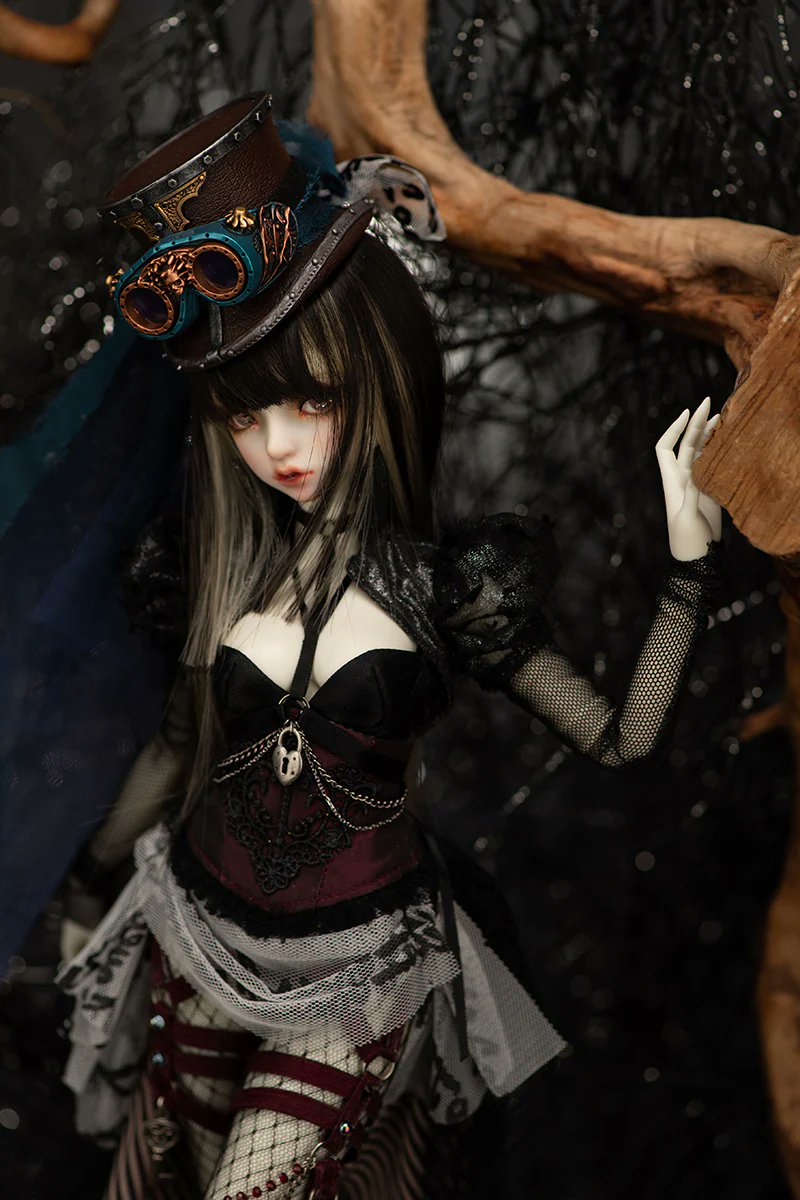 dolkstation01's tweet photo. Halloween Event 2024!
New MiniFee Raven in (Mechanique Mystique).
📷 FREE EVENTS HEAD!
📷 ORDER EARLY TO GET $20 OFF!
📷 LAYAWAY PAYMENT OPTION AVAILABLE!

📷 Visit --> https://t.co/UGy6uNJQOP
#bjd #doll #dolls #balljointeddoll #dolkbjd #minifee #fairyland https://t.co/lGxXTFDZgG