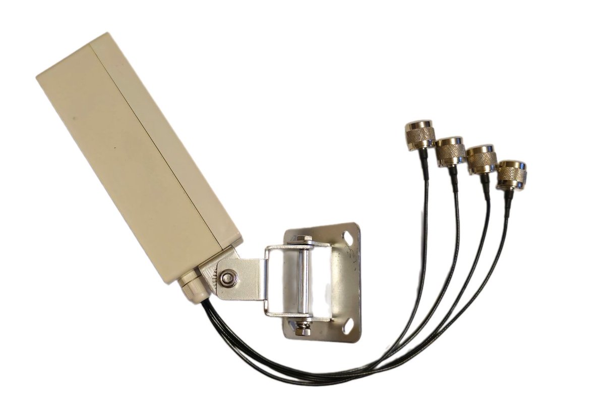 RF_Areas's tweet photo. Introducing the new antenna design. Now the #fMax #antenna is additionally equipped with two axes for professional adjustment of rotation and tilt angles. https://t.co/1iQAqP0NS4
