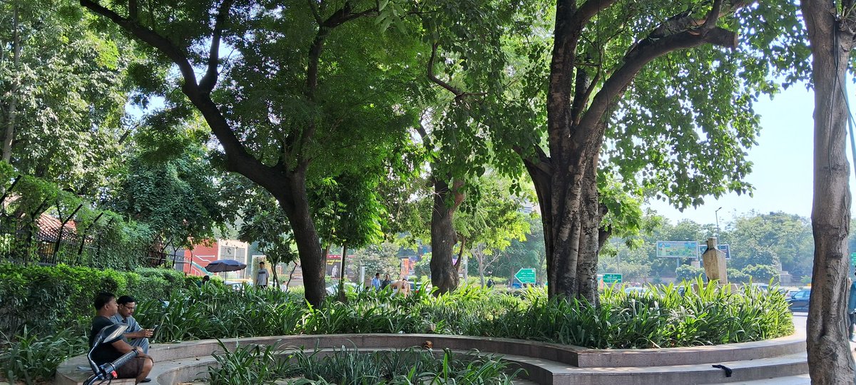 #mandihouse 
#मंडीहाउस 

मंडी हाउस