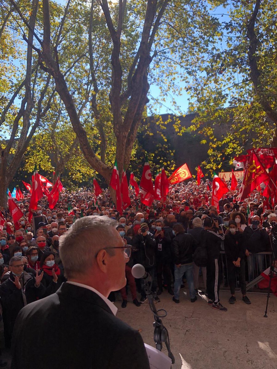9 ottobre 2021: assalto alla #Cgil e la nostra risposta democratica e antifascista il giorno successivo. Perché non possiamo dimenticare.
W la Cgil
