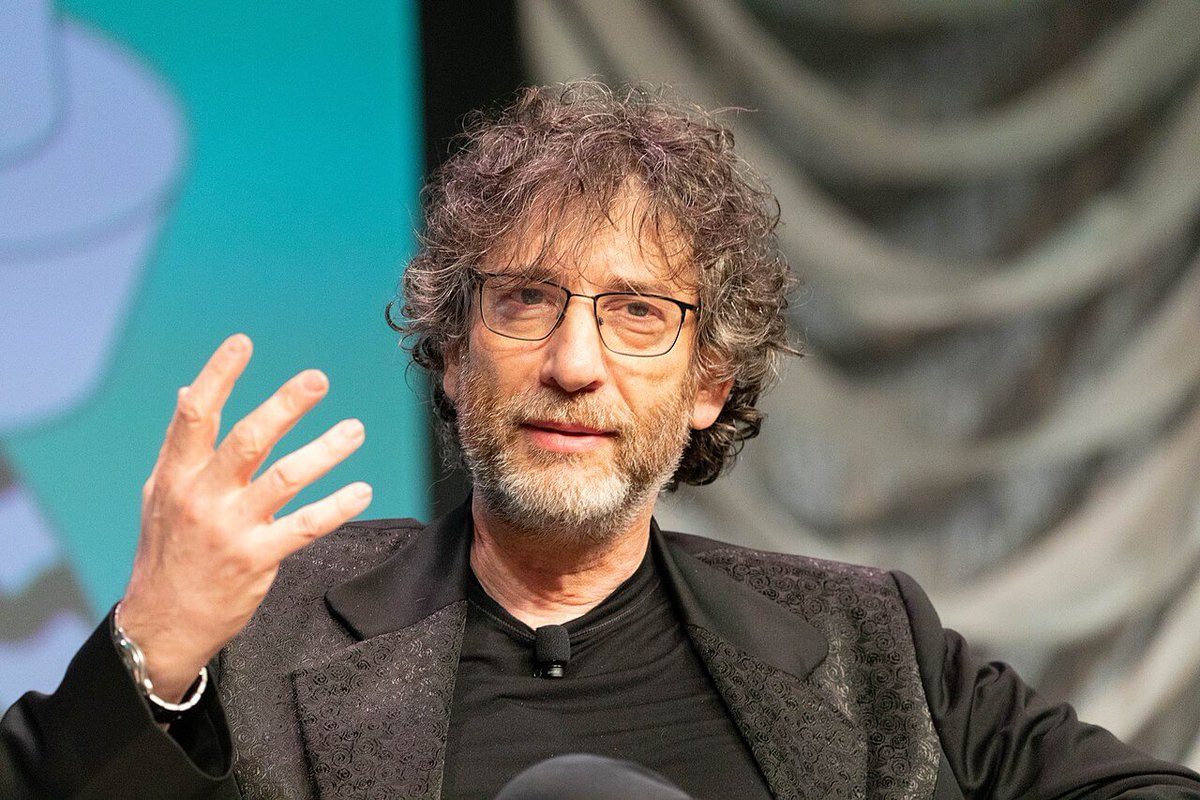 writinglytics's tweet image. "The story in which somebody gets to learn better, somebody gets to change their mind, somebody gets to see the world differently—is a beautiful shape for a story."

—Neil Gaiman

#writingcommunity #amwriting