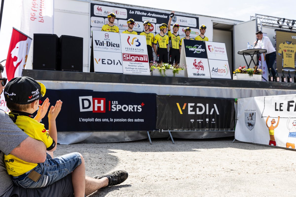 Team Visma | Lease a Bike Development Team tweet media