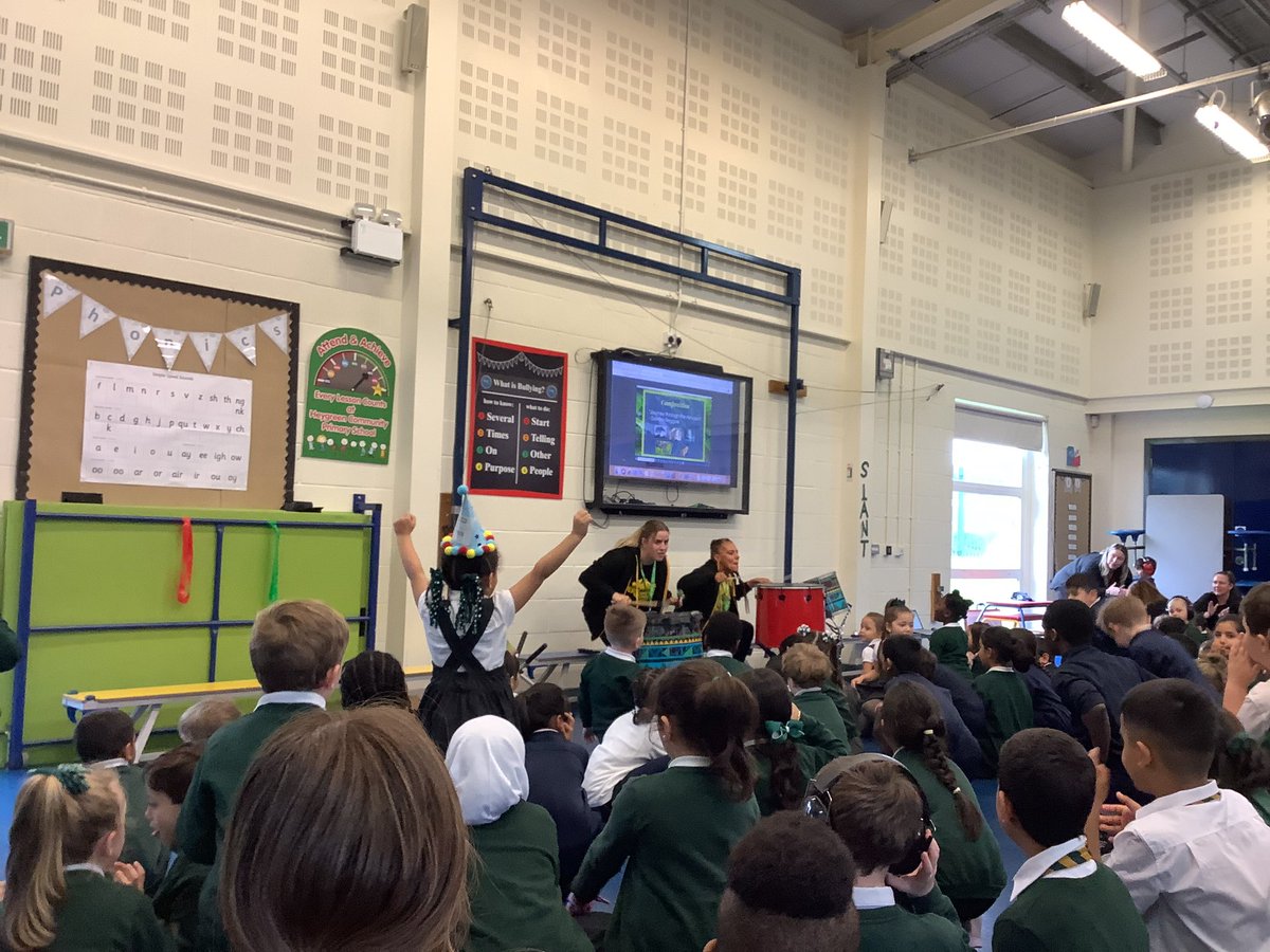 MissCrosslandHG's tweet photo. Amazing assembly with @KatumbaBloco today! We had so much fun on our journey through the Amazon! @hgprimary 🪘 🥁 https://t.co/LENz5jdcyz
