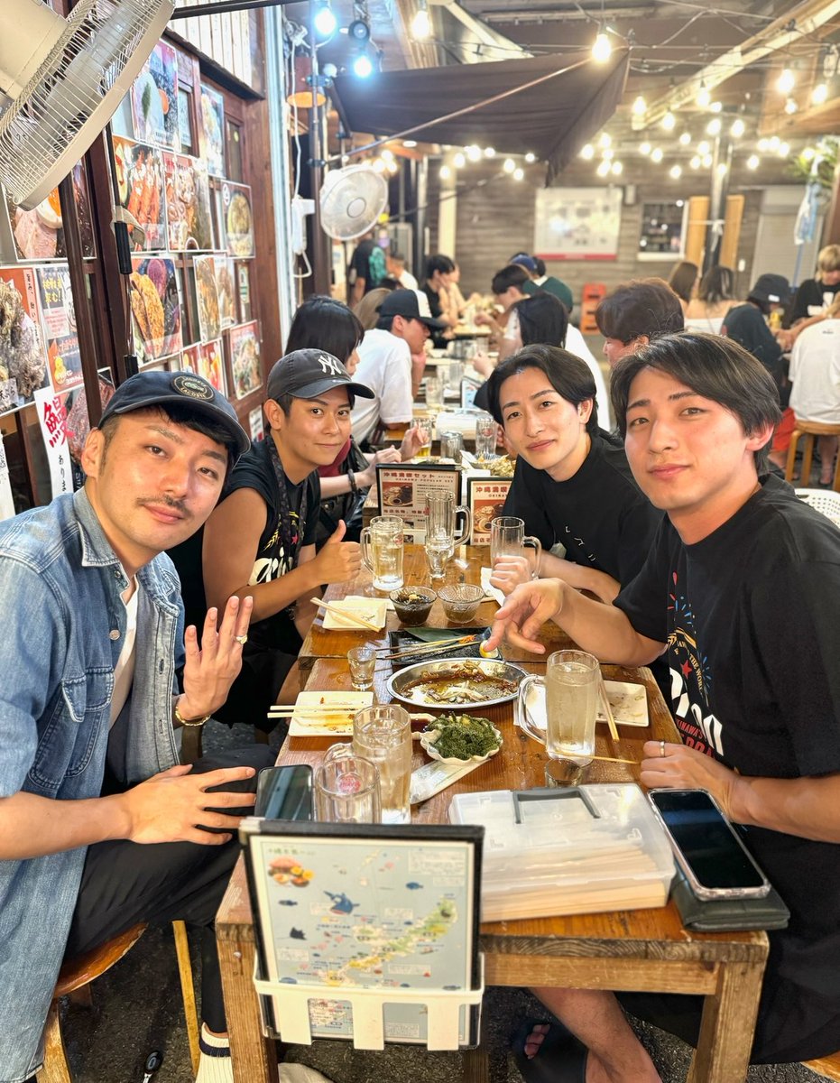 ど素人さん <a href="/4610_hotel/">ど素人ホテル再建計画 / 42アカウントバズらせ中</a> と
三軒はしご🍺🍺🍺

「全て自分でやる」

プレイヤー最高峰の思想を知ることが出来
勉強になることばかりでした
