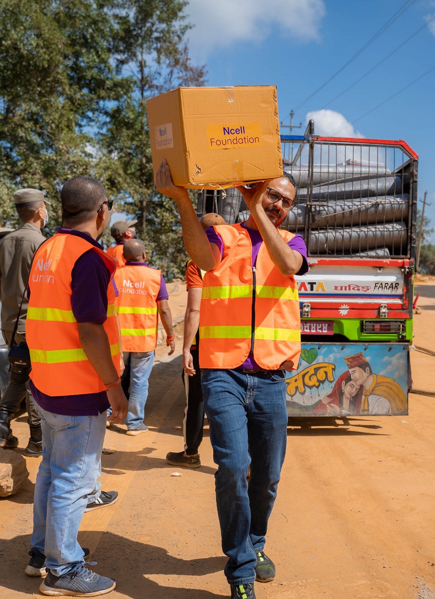 ncellfoundation's tweet photo. Ncell Foundation supported around 200 affected families from Godawari Municipality, Lalitpur with relief packages, in collaboration with Karmayog Foundation after recent floods and landslides.
Together, we’re restoring hope!
#NcellFoundation #NcellCSR #DisasterResponse https://t.co/boJW3kP6xd