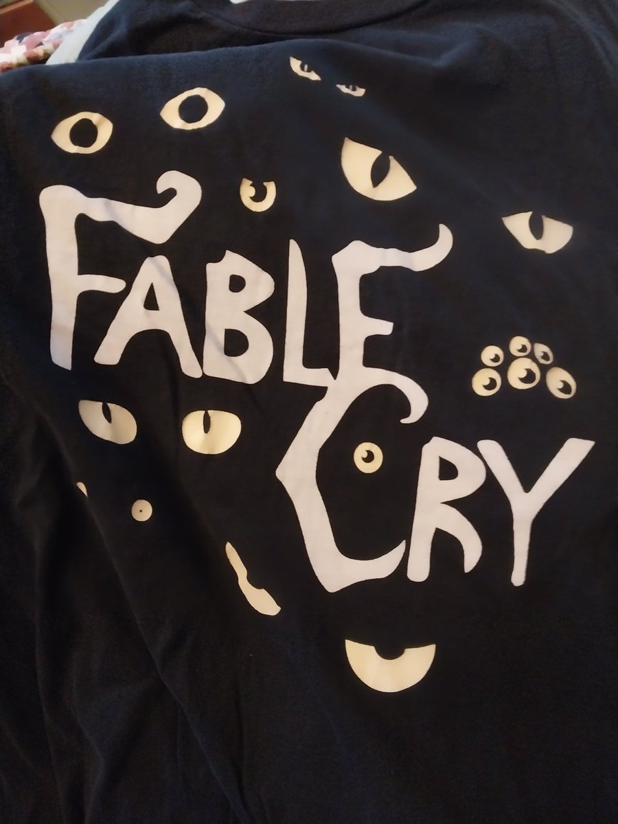 Wait! I haven't missed #bandShïrťBluesday or #tshirtTuesday yet! This shirt glows in the dark,and I can #nameThreeSongs by Fable Cry: fancy dancing, meet the reapers, land ho