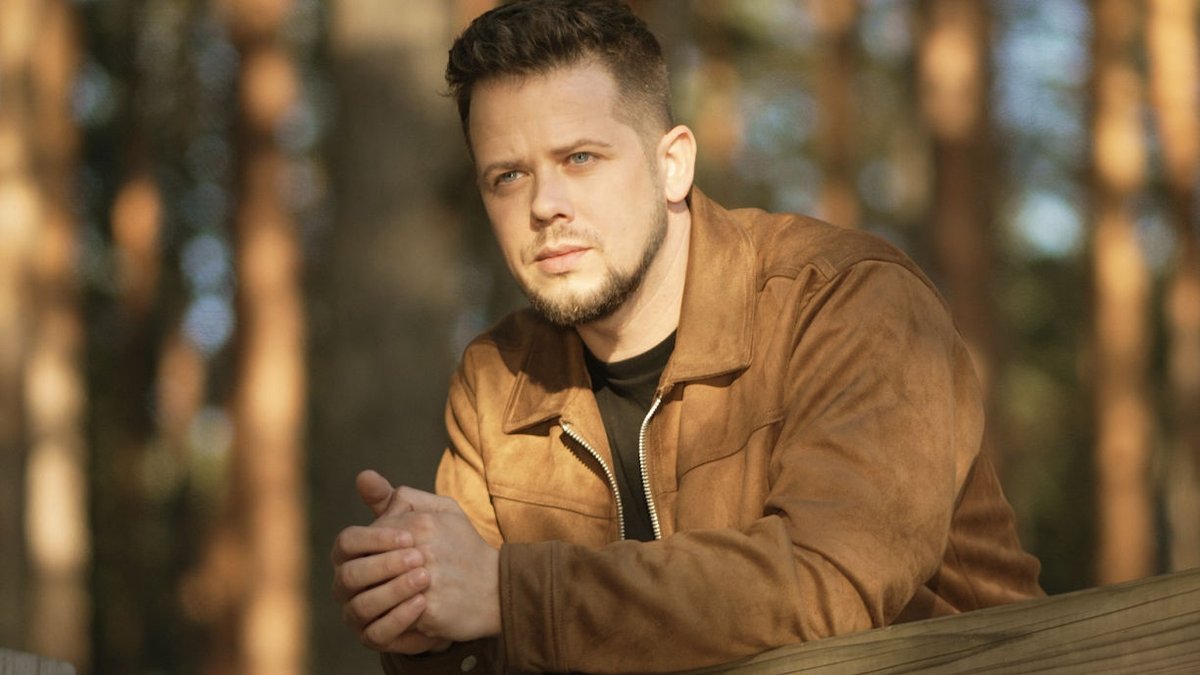 <a href="/oskisaivo/">Aivo Oskis</a>  Releases Empowering New Single "Nebaidies Krist". Read the article here: eventsinriga.com/aivooskis81024…