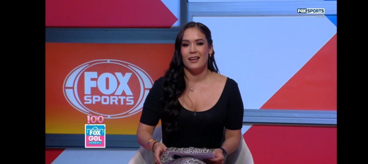 enigmaextreme20's tweet photo. Con el regreso de #LaMasTop de @FOXGolFemenil en sus #100programas @MonicaArredondo https://t.co/2HEH3UbSI7