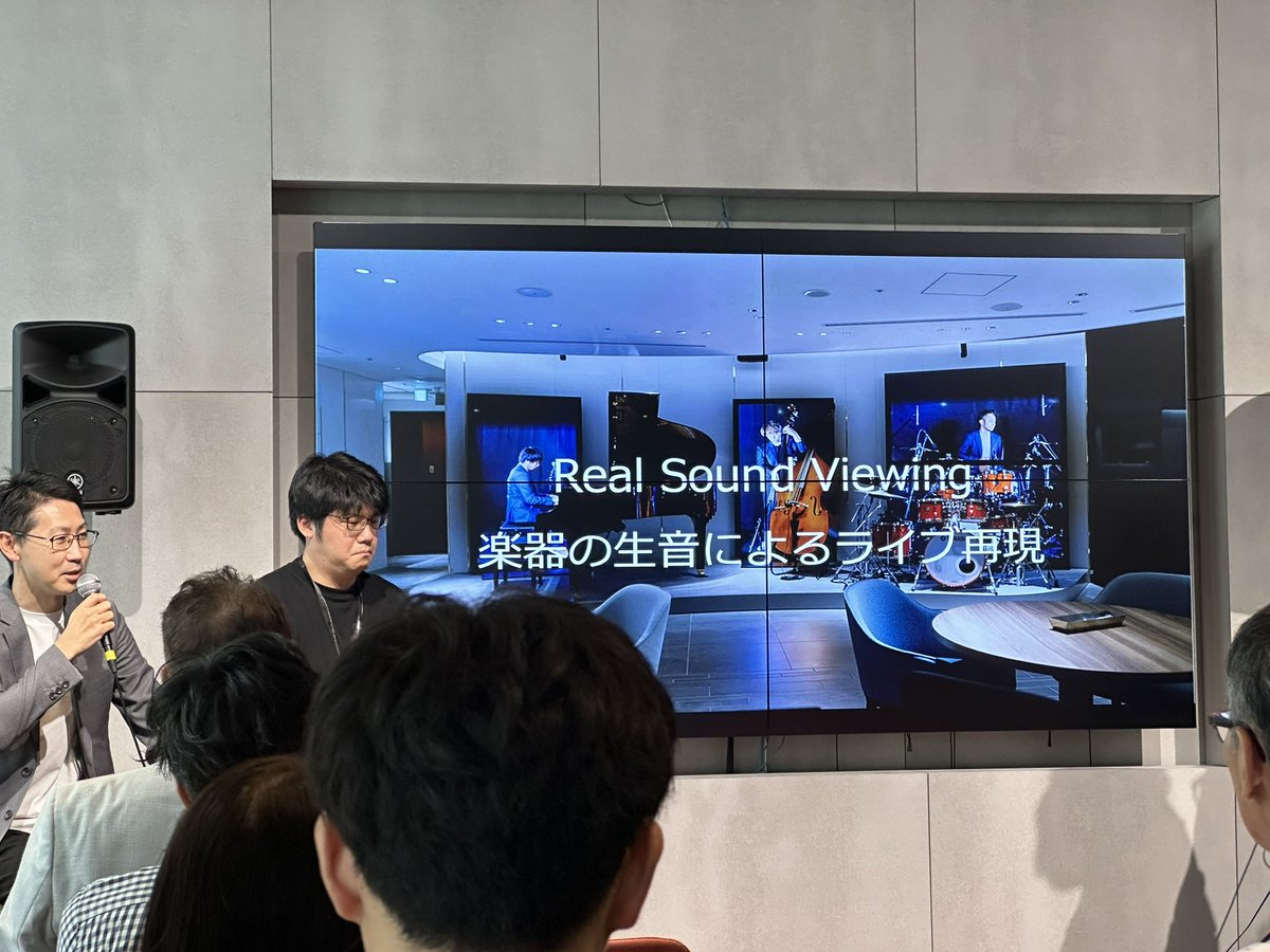mmmryo's tweet photo. TOKYO NODEのセッションにお邪魔。ヤマハが開発している「Real Sound Viewing」こと、ライブの真空パックについてのお話を伺います
いろんな楽器の自動演奏システムなんだけど、LUNA SEAのドラム再現シーン面白い
他の技術も興味深い
#TokyoNodeLab #OPENLAB2024 https://t.co/4UL1PisLkP