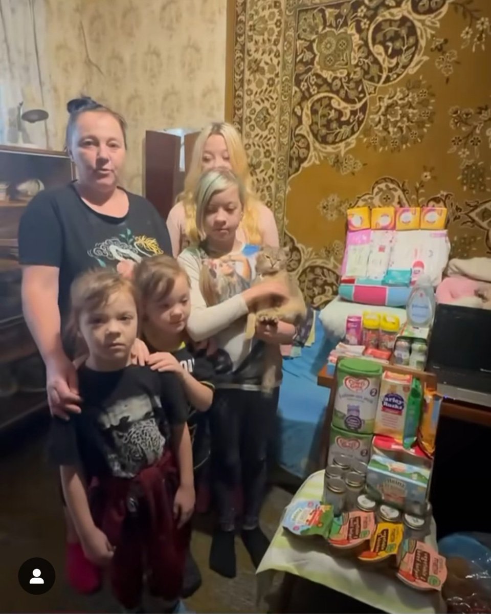 Family of six #children we visited in August receiving #aid we sent #food #hygiene products and #laptop for #online #learning displaced to #Kharkiv from #village that was occupied ! The #sadness in their  #eyes  ! #trauma ! <a href="/JoshGoodFilm/">Joshua Good</a> we will tell their story !