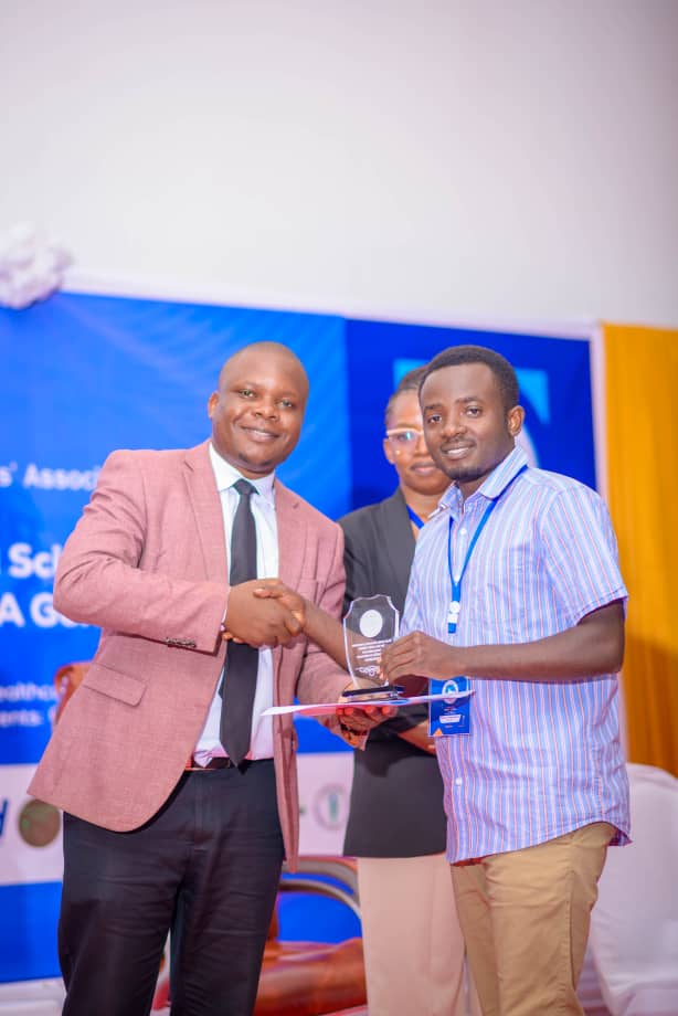 ProtaseBaracka's tweet photo. Honoured to receive the Best Abstract Presentation Award at #TAMSAGA2024 A big thank you to @CommunitMedUdom  for their unwavering support, and @tamsa_udom where the whole journey started. Special shoutout to the @HPLIFE_Program for their Effective Presentations course. https://t.co/mQB6JPa0Sa