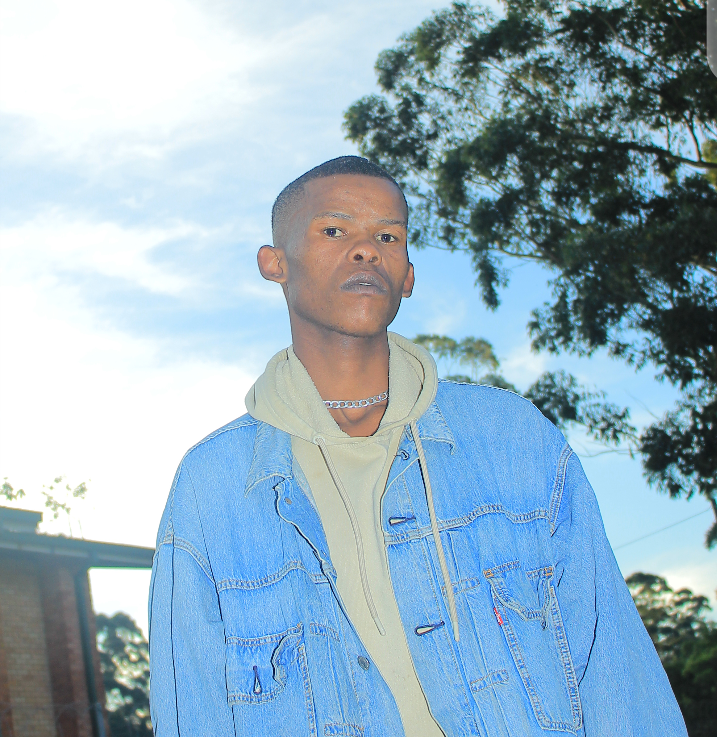 NdinguSango's tweet photo. Jonga @NdinguSango and you don't know  me yet https://t.co/svTSRhuYNm
