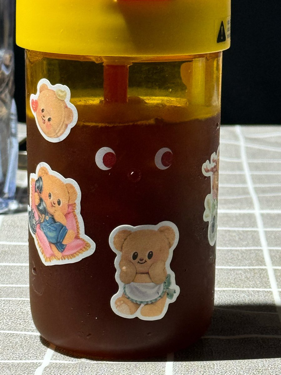 [241009]  {1.38 PM CST} 

#WINWIN 

My new DIY cup, why is this so popular lately? 

#윈윈버블 #董思成