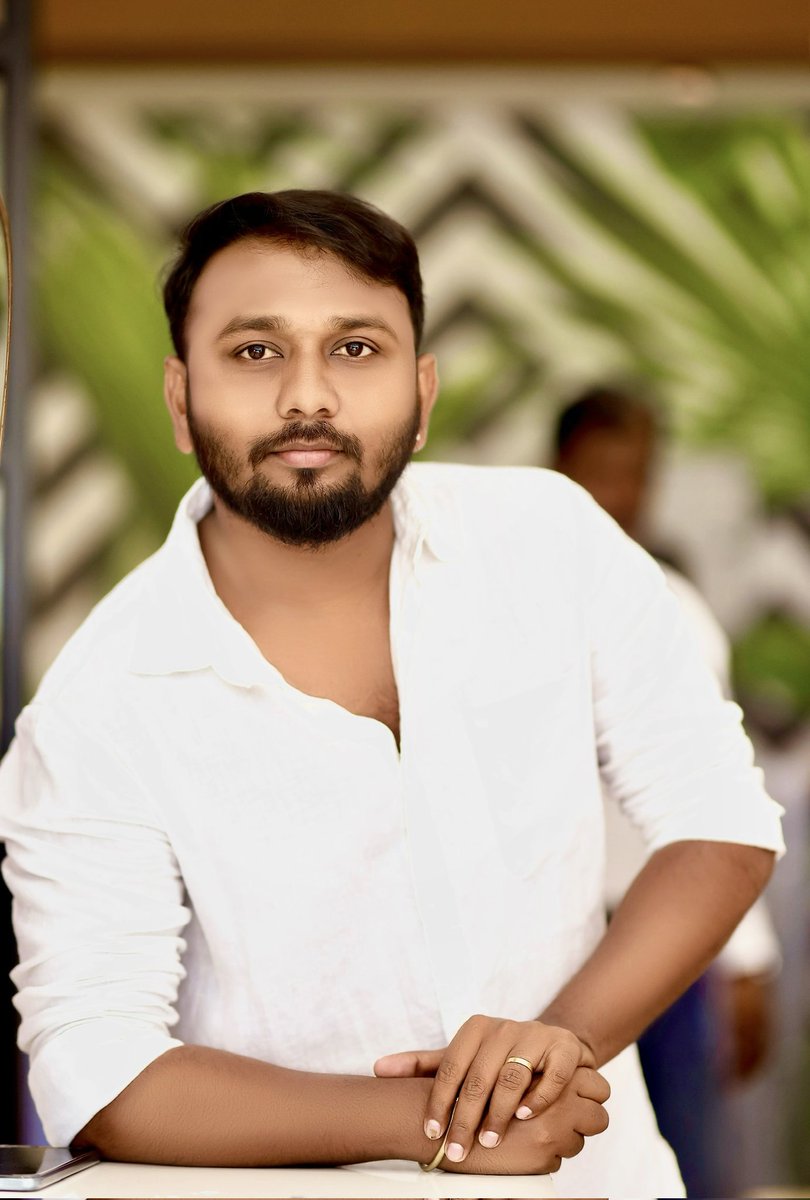 SathishwaranPRO's tweet photo. Wishing A very Happy birthday to Aspiring Filmmaker @DirKumaran May this new year bring you boundless energy, creativity, and accomplishment. I'm excited to see your upcoming projects soar to new heights. Here's to a year filled with laughter, learning, and resounding success!" https://t.co/E7ZwRUAl3I
