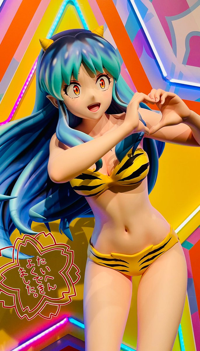 うる星やつら展行ってきました⚡️
寝そべりイラストとても好き。
完結篇のとこはいつ観ても泣く…
コラボカフェでコースター2人来たので嬉しい〜!
 #うる星やつら展 