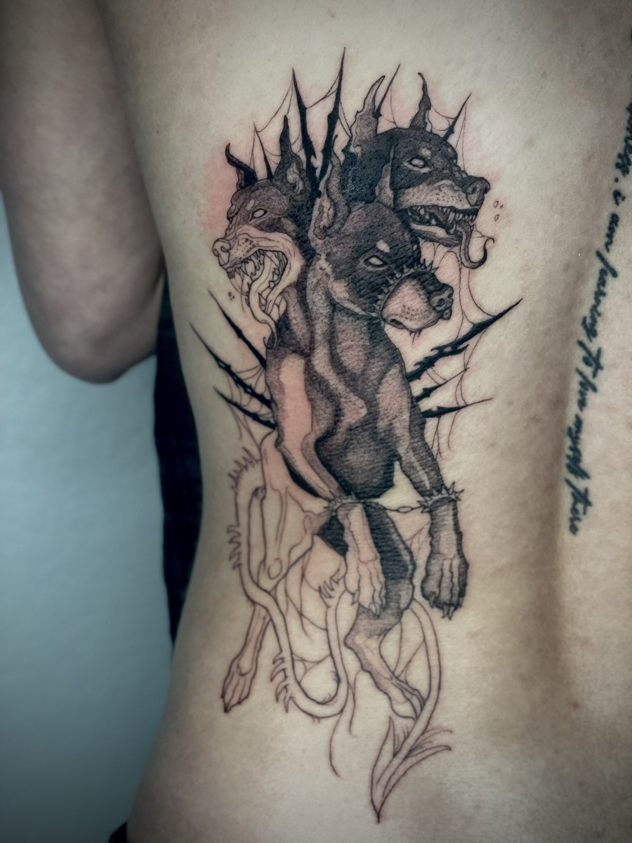 hallowkatt's tweet photo. Anyways my tattoo page is @spiritfoxtattoo on IG 👉👈

Here are a couple pieces and one WIP as of recently! https://t.co/RsmhbHeBOV