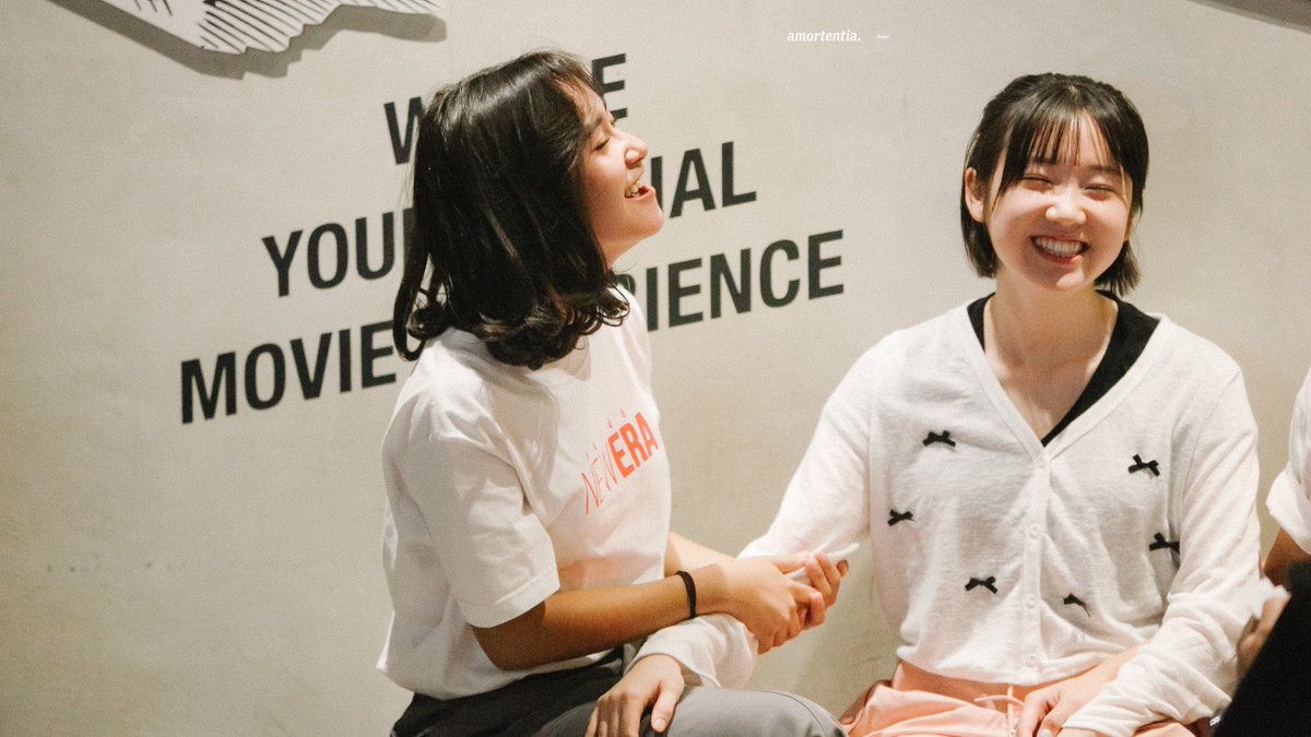 amortentia0213's tweet photo. 241008 Kuasa Gelap CGV FX

tak mau lepas uhuy

#Freya #프레야  #フレヤ #JKT48 https://t.co/x7s7SvZyas