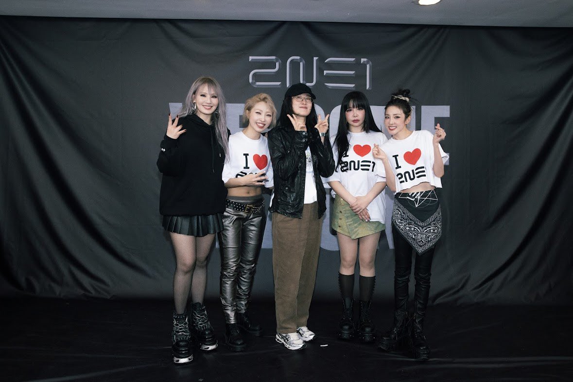 krungy21's tweet image. Another set of family picture 😍