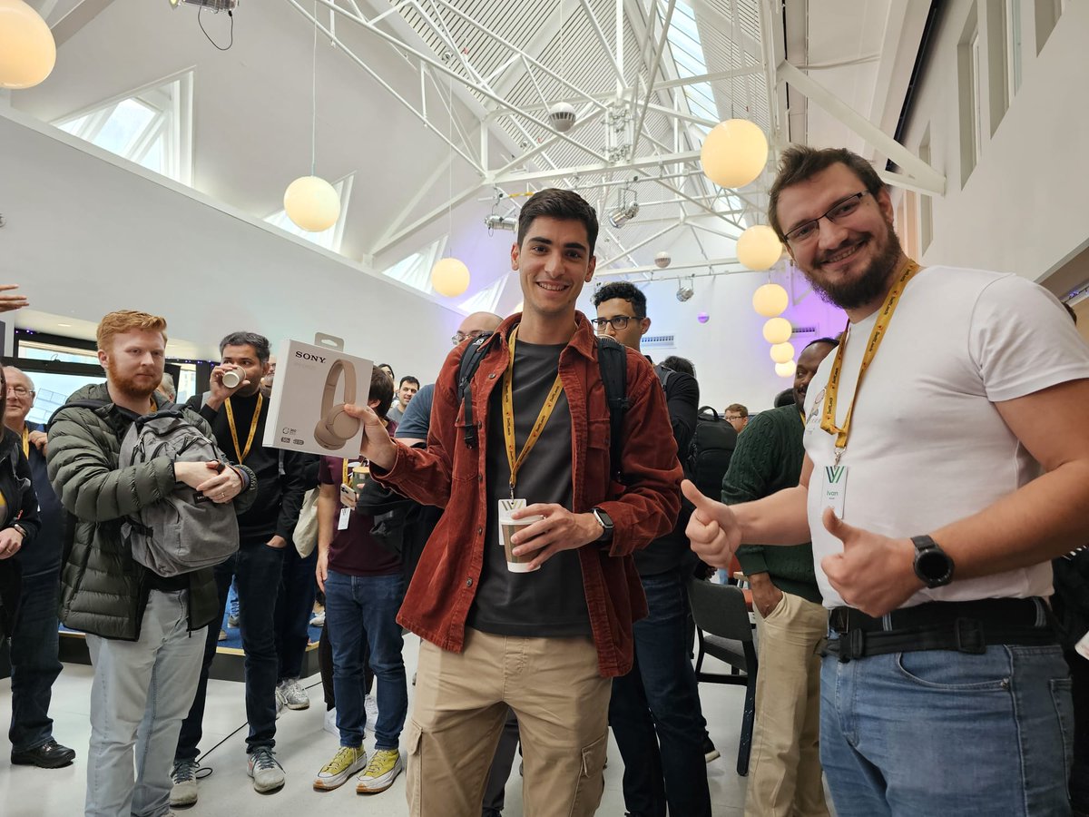 codemagicio's tweet image. 🎉🤩 Huge thanks to everyone who joined our raffle yesterday at the @codemagicio  booth @swift_leeds ! 
But wait, there’s more… 🎁✨ Our FINAL raffle is happening TODAY at 1 PM! ⏰ Don’t miss out on awesome prizes 🎊—swing by the Codemagic booth at #SwiftLeeds and join the fun!…