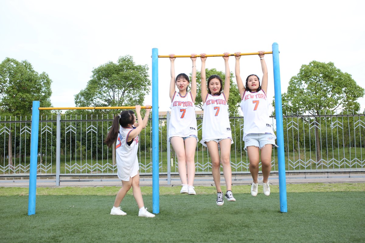 毕业小姐姐写真[731P+2.08G] #眼镜娘 #眼镜妹 #毕业照 #女大学生 #写真 
No.100214 预览全套尺度看置顶或私信 投稿：@007share 
眼镜娘圈子：https://t.co/VSeJDJ4Yn7 https://t.co/pk15IynbzY