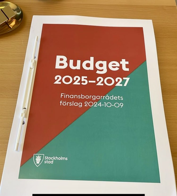 LEkholmer's tweet photo. Idag  kommer den här presenteras.  Den sträcker sig över valet 2026 (!) så den lär ju bejaka vallöftena från 2022, om än sent.  Annat vore ju märkligt, så 
hoppas farhågorna om uteblivna idrottssatsningar inte infrias och vi kan fortsätta bidra till en positiv samhällsutveckling https://t.co/hujeV6zlTf