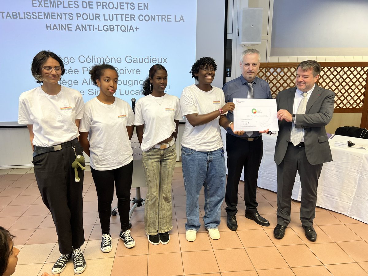 Académie de La Réunion tweet media